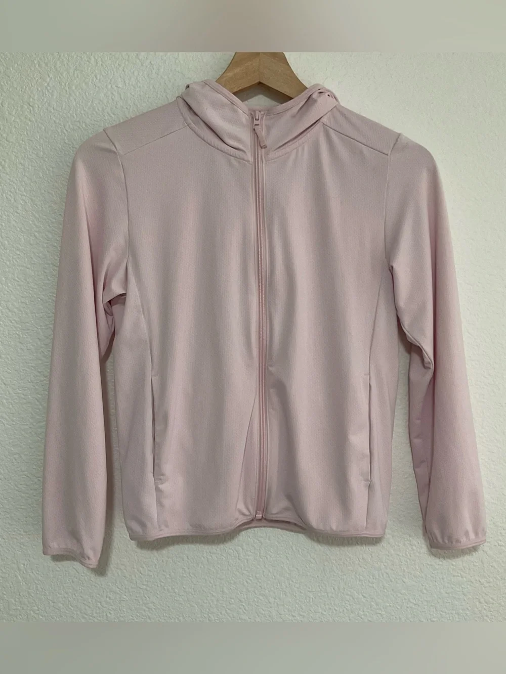 Uniqlo Kids Girls Pink Light Weight Hooded Zip-up Jacket - Size 140